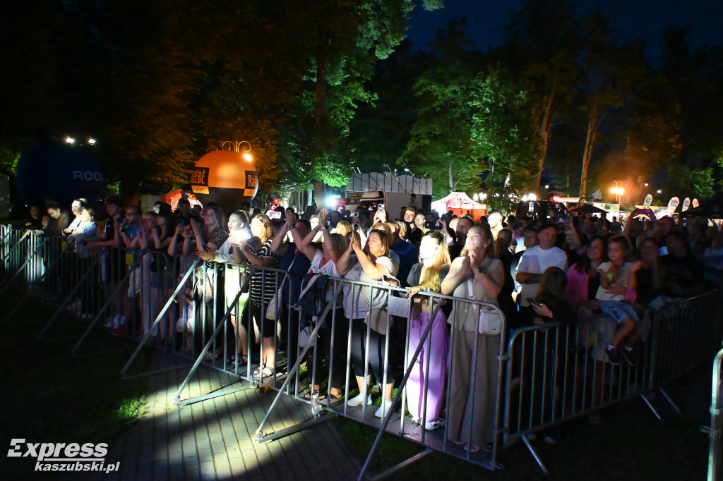 Koncert zespołu Pogwizdani na Jarmarku Kaszubskim