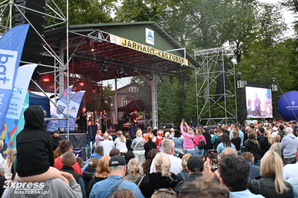 Koncert Kasi Kowalskiej na zakończenie Jarmarku Kaszubskiego