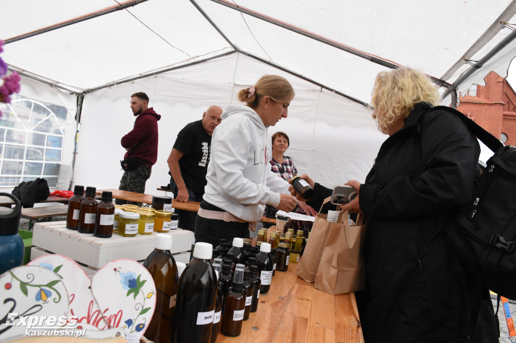 Powiatowe Targi Produktów Regionalnych