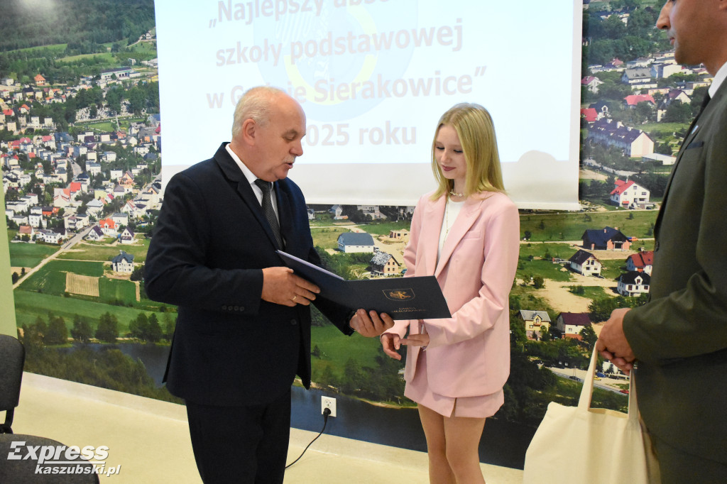 Wyróżnienia dla najlepszych absolwentów z gm. Sierakowice
