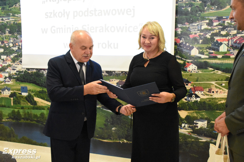 Wyróżnienia dla najlepszych absolwentów z gm. Sierakowice
