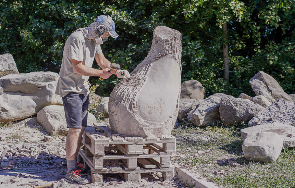Międzynarodowe Sympozjum Rzeźbiarskie Geometria Kamienia