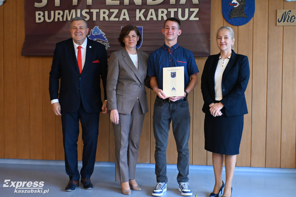 Stypendia burmistrza Kartuz 2025/2026