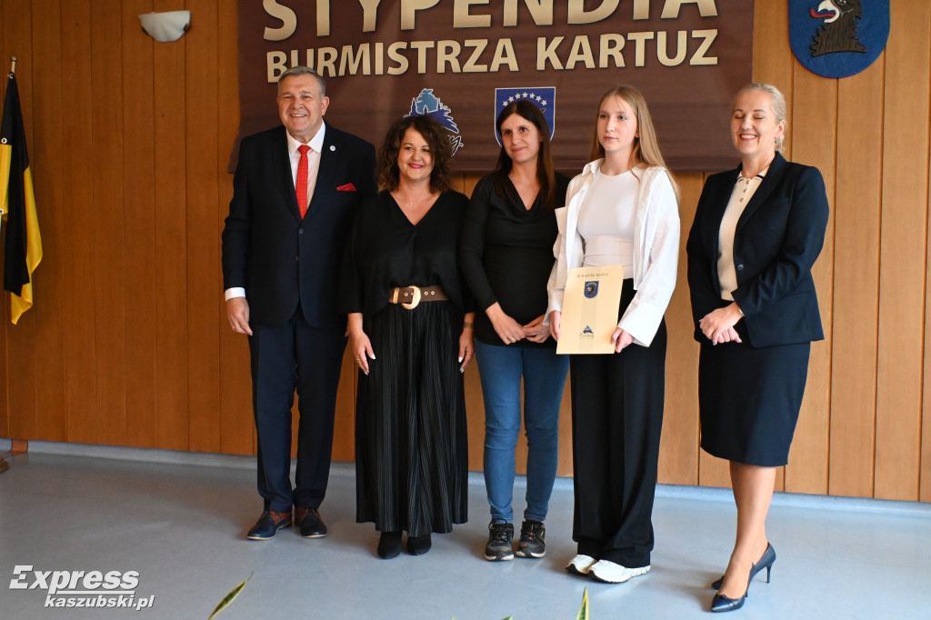 Stypendia burmistrza Kartuz 2025/2026
