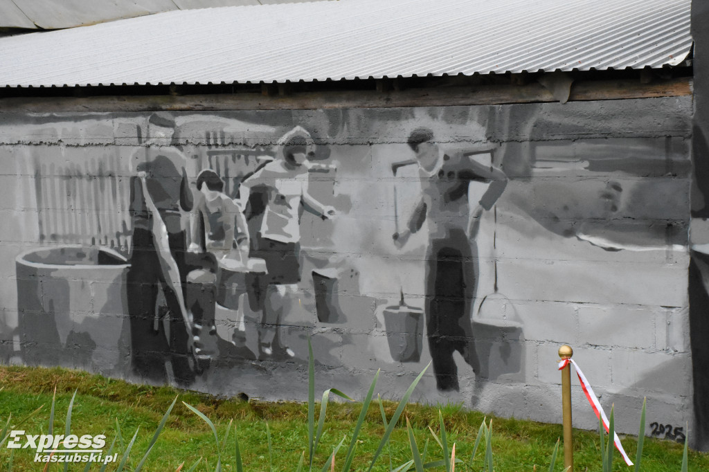 Nowe murale w Kamienicy Szlacheckiej
