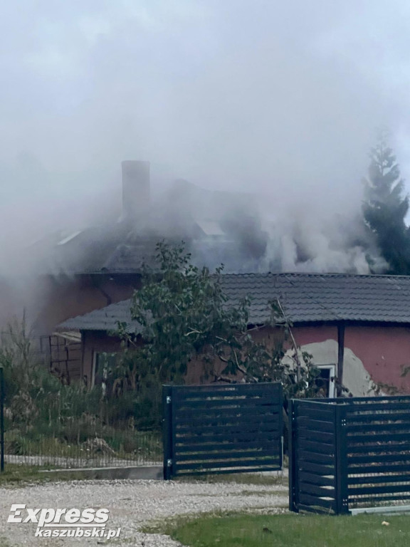 Pożar budynku w Gowidlinie