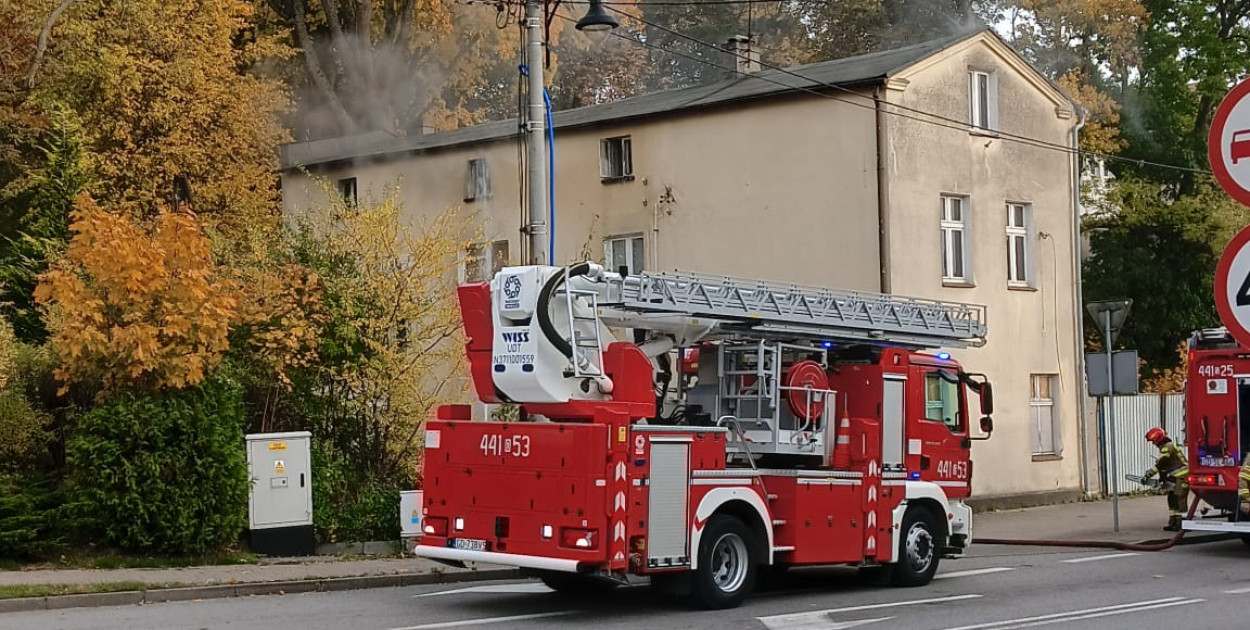 Kartuzy. Pożar pustostanu przy ul. Jeziornej