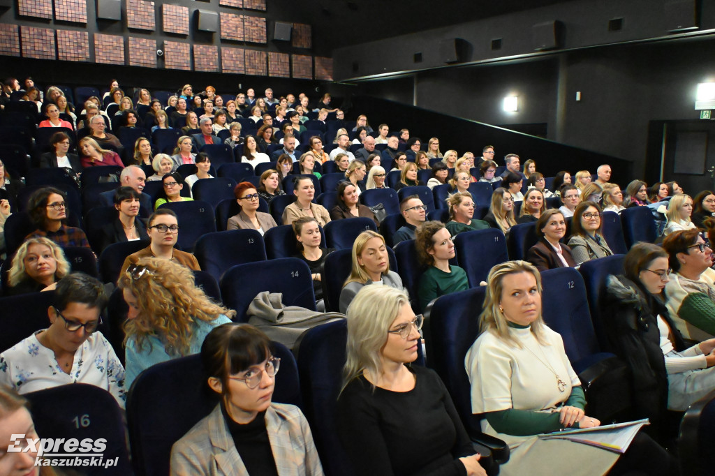 Konferencja Ochrona dziecka przed przemocą seksualną