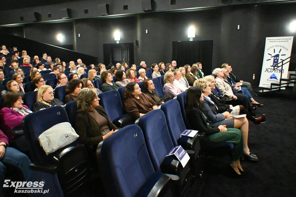 Konferencja Ochrona dziecka przed przemocą seksualną