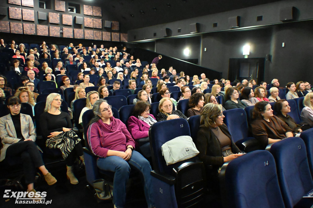 Konferencja Ochrona dziecka przed przemocą seksualną