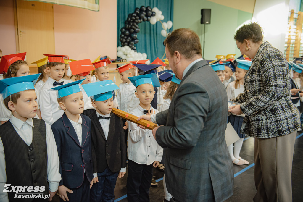 Ślubowanie pierwszoklasistów w Przodkowie