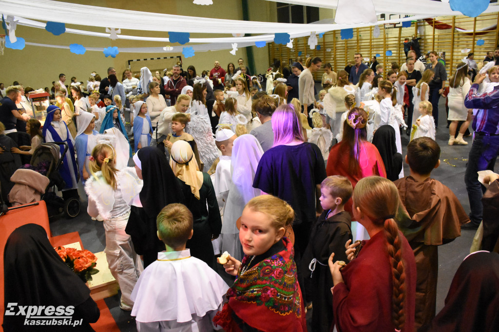 Bal Wszystkich Świętych w Sierakowicach