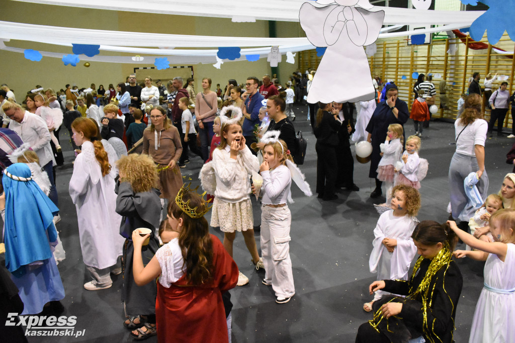 Bal Wszystkich Świętych w Sierakowicach