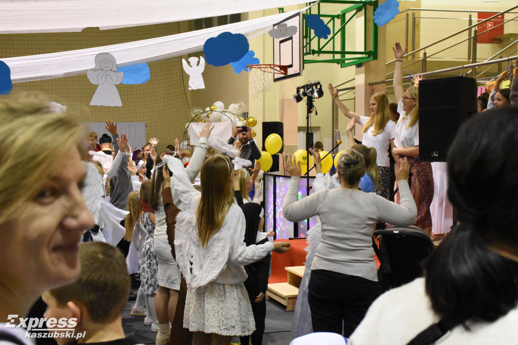 Bal Wszystkich Świętych w Sierakowicach