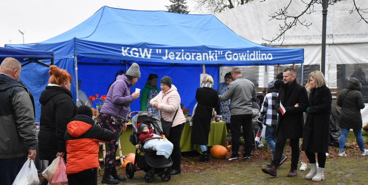Gęsi Bazar w Sierakowicach