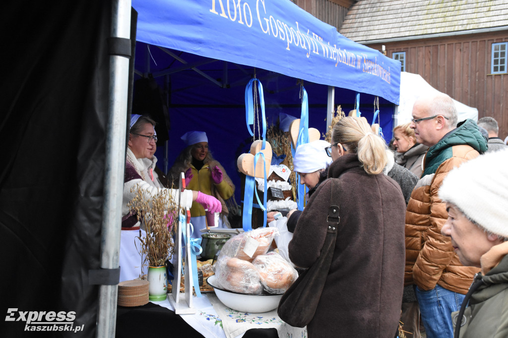 Gęsi Bazar w Sierakowicach