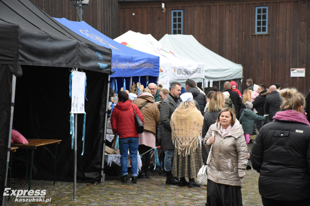 Gęsi Bazar w Sierakowicach