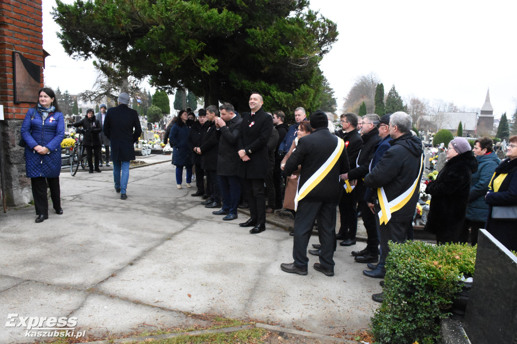 Odsłonięcie tablicy pamiątkowej Jana Rudowskiego