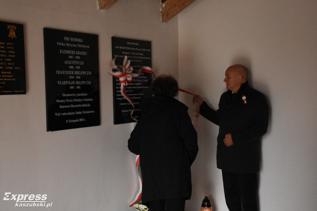 Odsłonięcie tablicy pamiątkowej Jana Rudowskiego