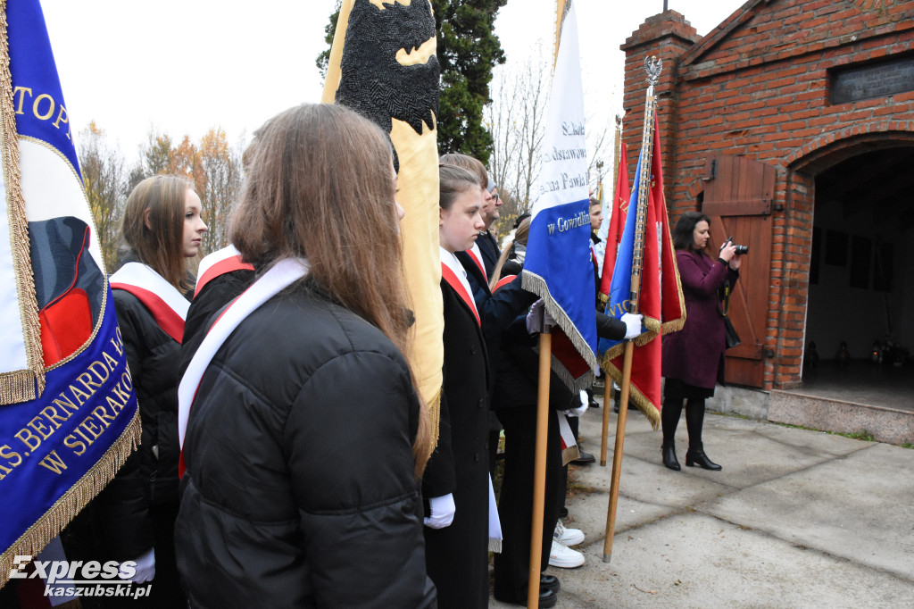 Odsłonięcie tablicy pamiątkowej Jana Rudowskiego