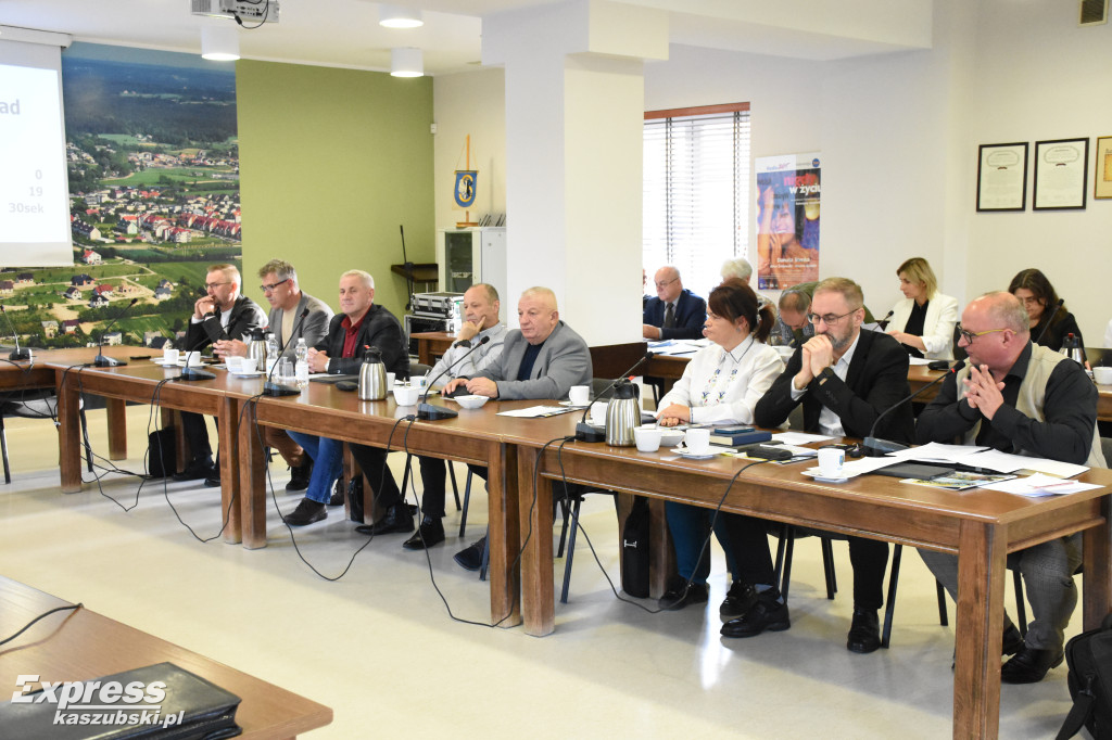 Burzliwa sesja w Sierakowiach