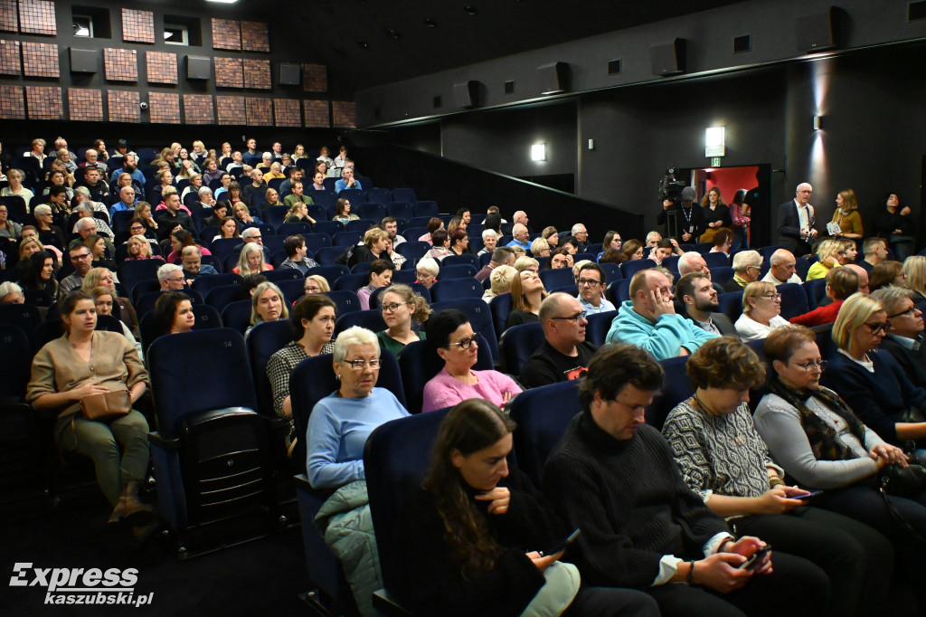 Spektakl Welwetka. Jak znikają Kaszuby