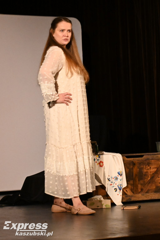 Spektakl Welwetka. Jak znikają Kaszuby