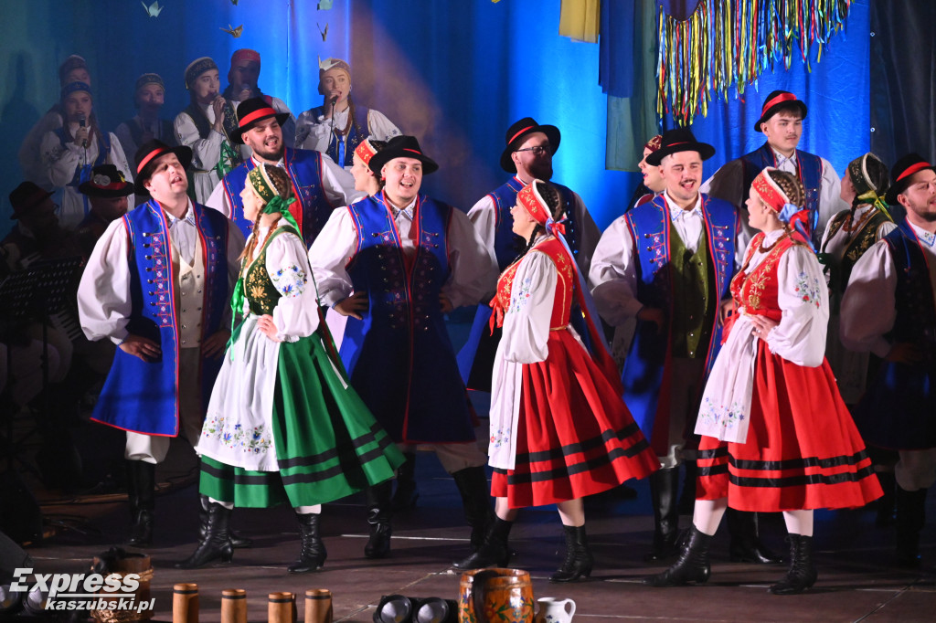 Jubileusz 20-lecia Zespołu Pieśni i Tańca Przodkowianie