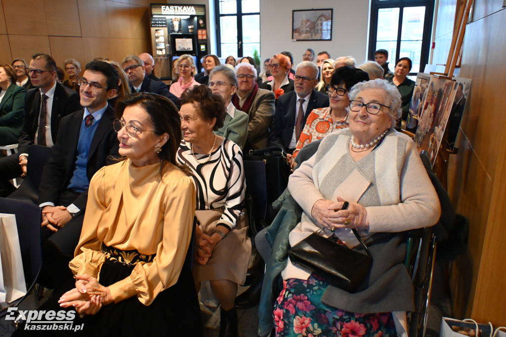 80-lecie kartuskiej biblioteki