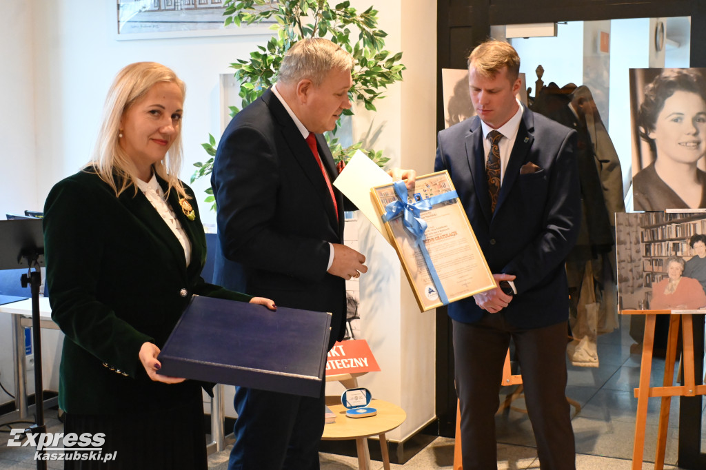 80-lecie kartuskiej biblioteki