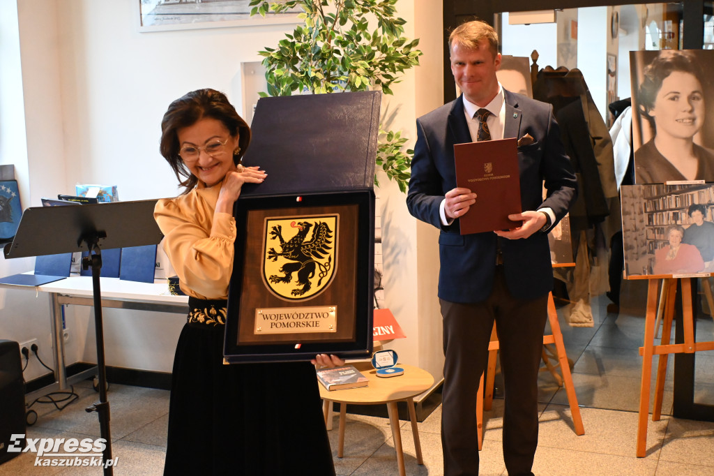 80-lecie kartuskiej biblioteki