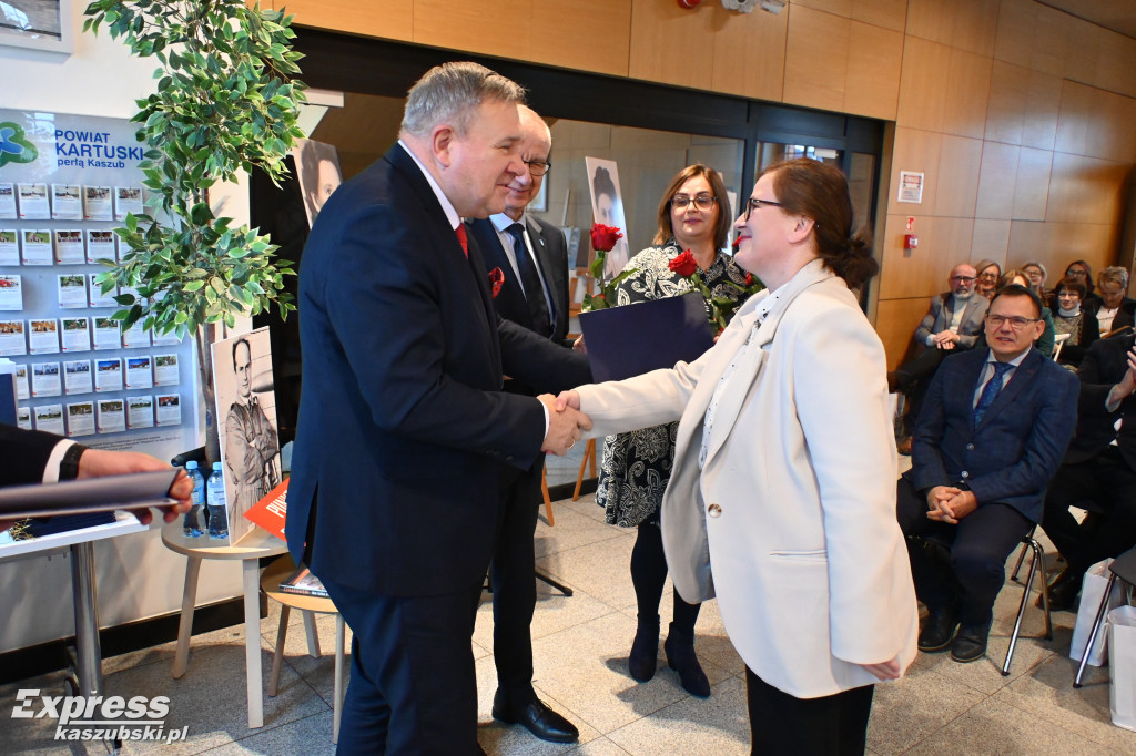 80-lecie kartuskiej biblioteki