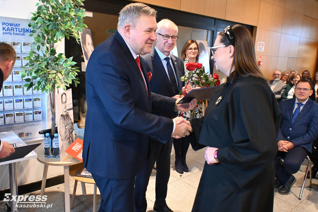 80-lecie kartuskiej biblioteki