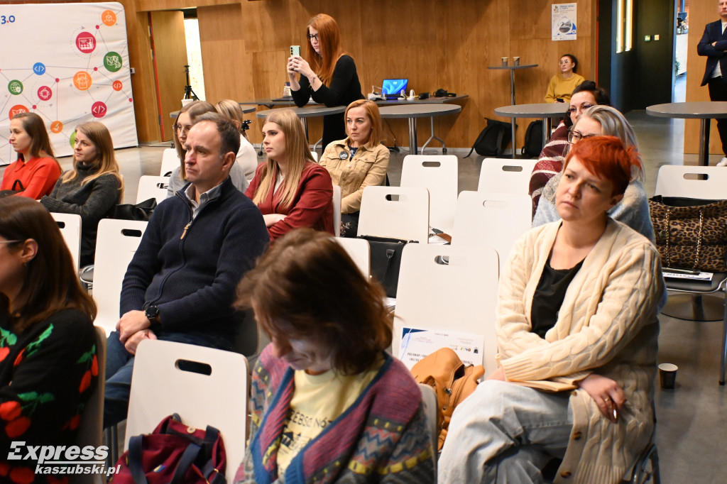 Seminarium Zaprogramowani na kulturę - cyfrowe działania z młodzieżą