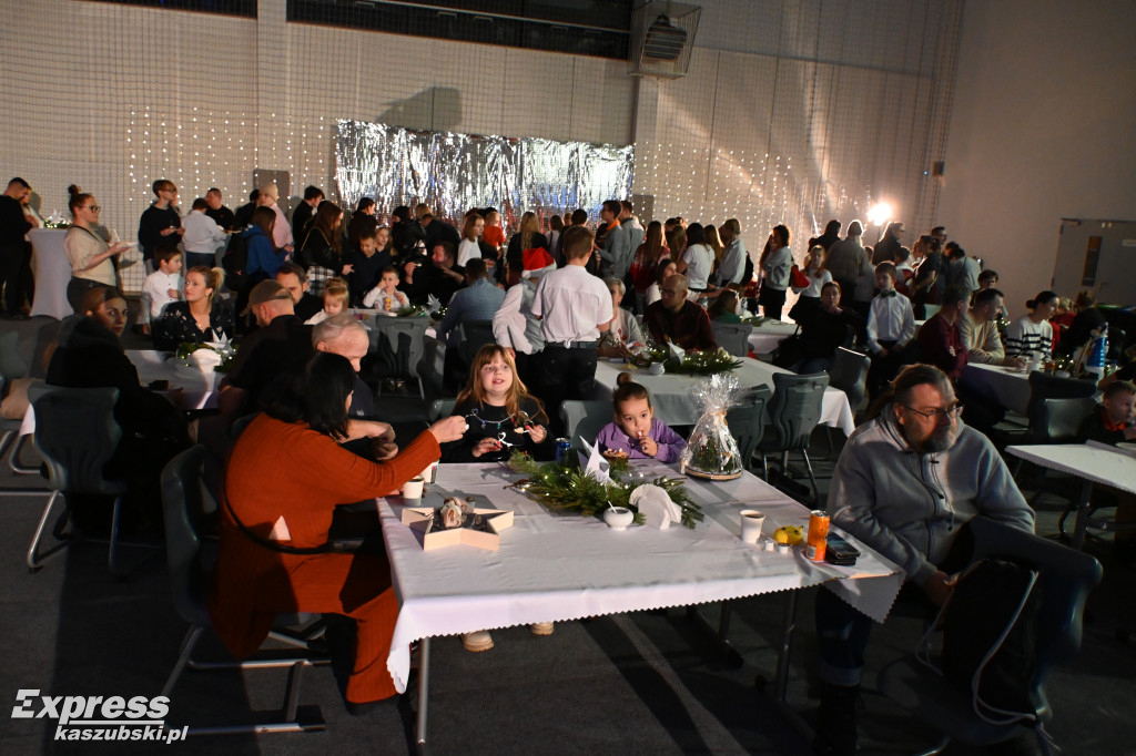 Koncert Dzieci Dzieciom w SP nr 2