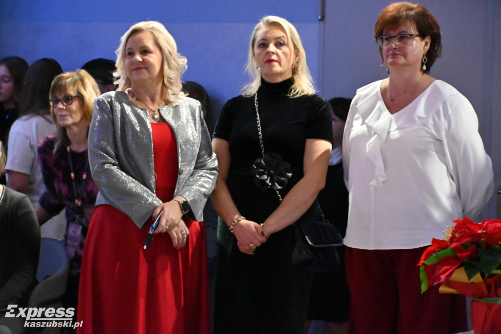 Koncert Dzieci Dzieciom w SP nr 2