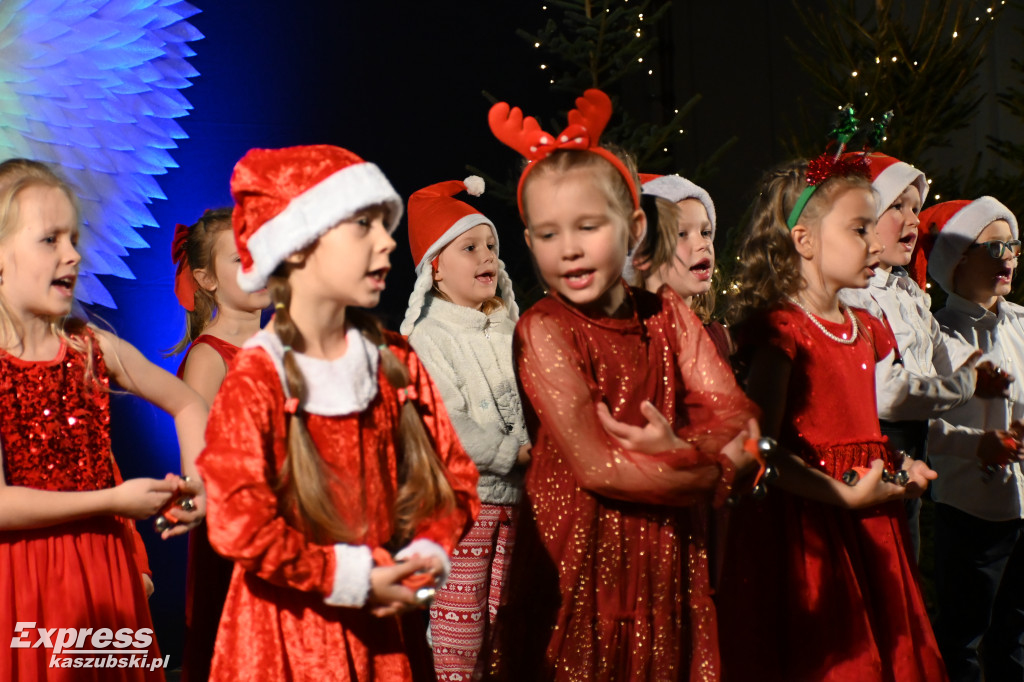 Koncert Dzieci Dzieciom w SP nr 2