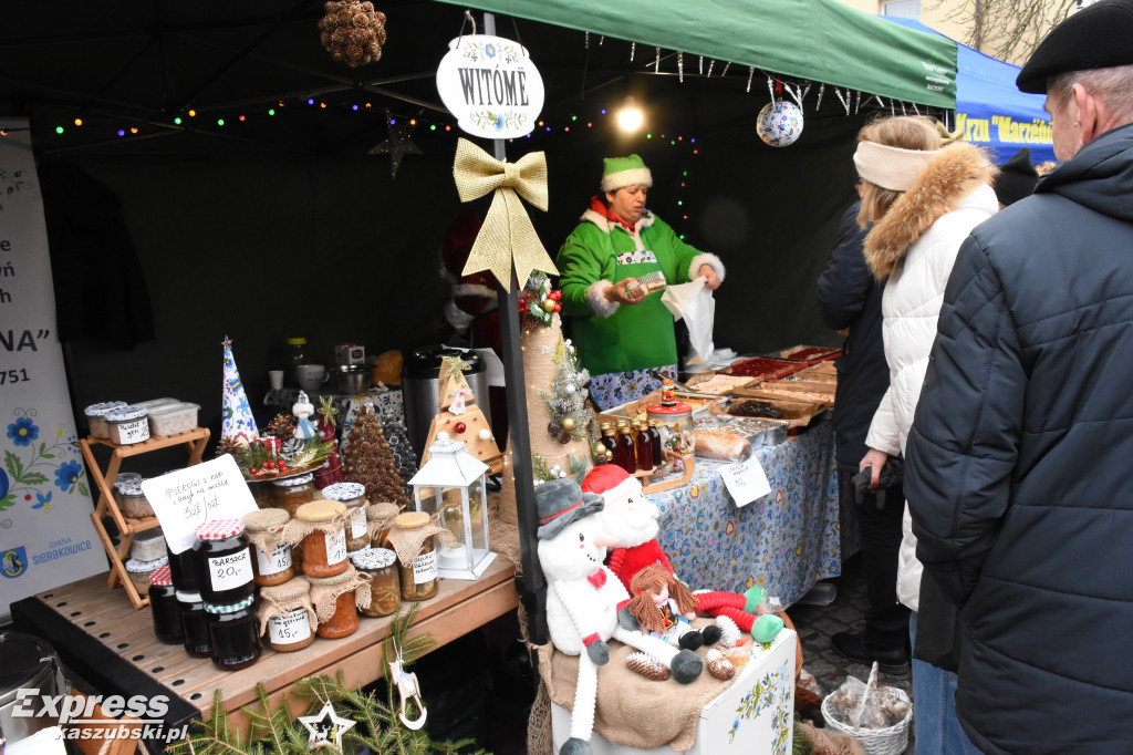 Jarmark Bożonarodzeniowy i Przegląd Gwiazdek