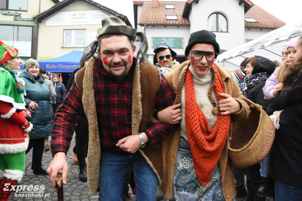 Jarmark Bożonarodzeniowy i Przegląd Gwiazdek
