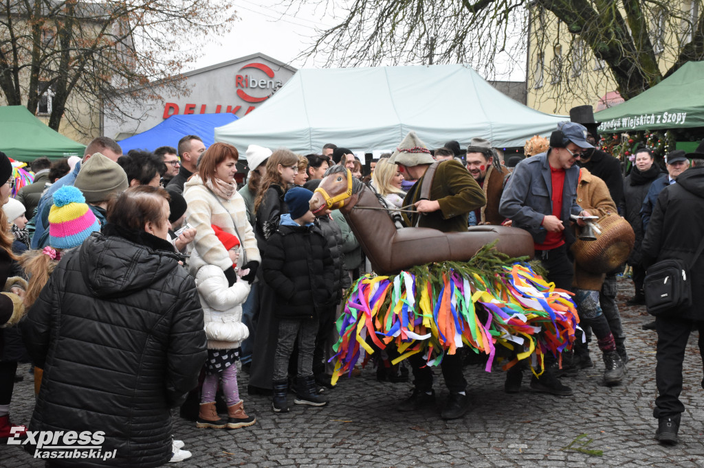 Jarmark Bożonarodzeniowy i Przegląd Gwiazdek
