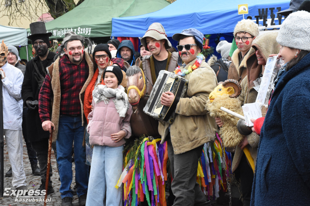 Jarmark Bożonarodzeniowy i Przegląd Gwiazdek