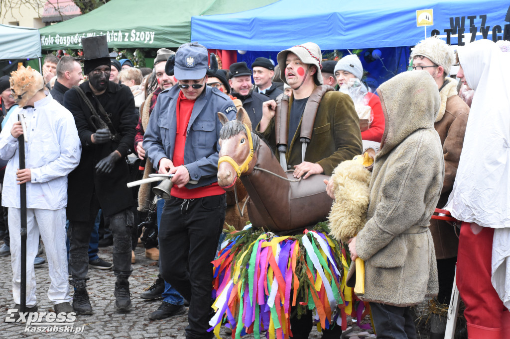 Jarmark Bożonarodzeniowy i Przegląd Gwiazdek