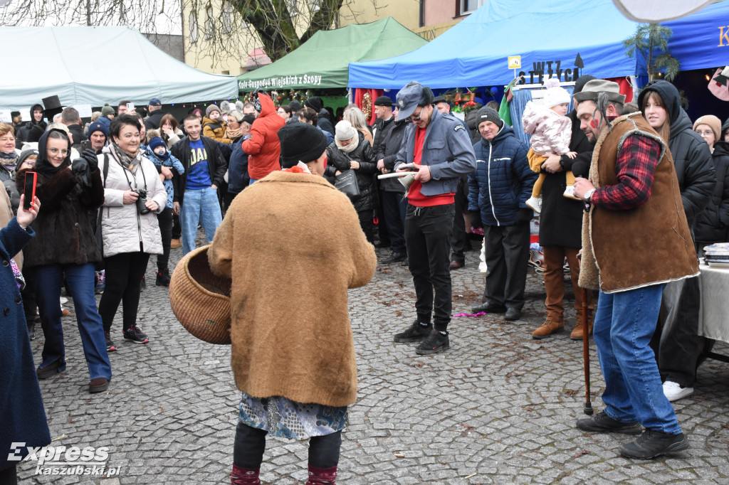 Jarmark Bożonarodzeniowy i Przegląd Gwiazdek
