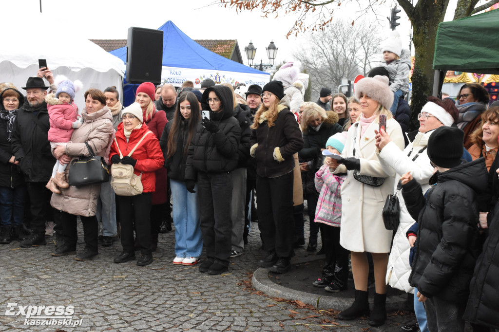 Jarmark Bożonarodzeniowy i Przegląd Gwiazdek