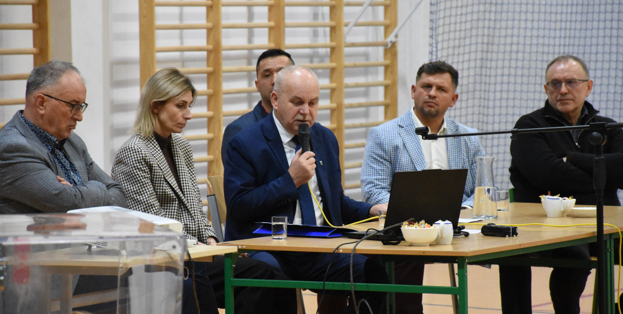 Pierwsze konsultacje społeczne ws. praw miejskich dla Sierakowic