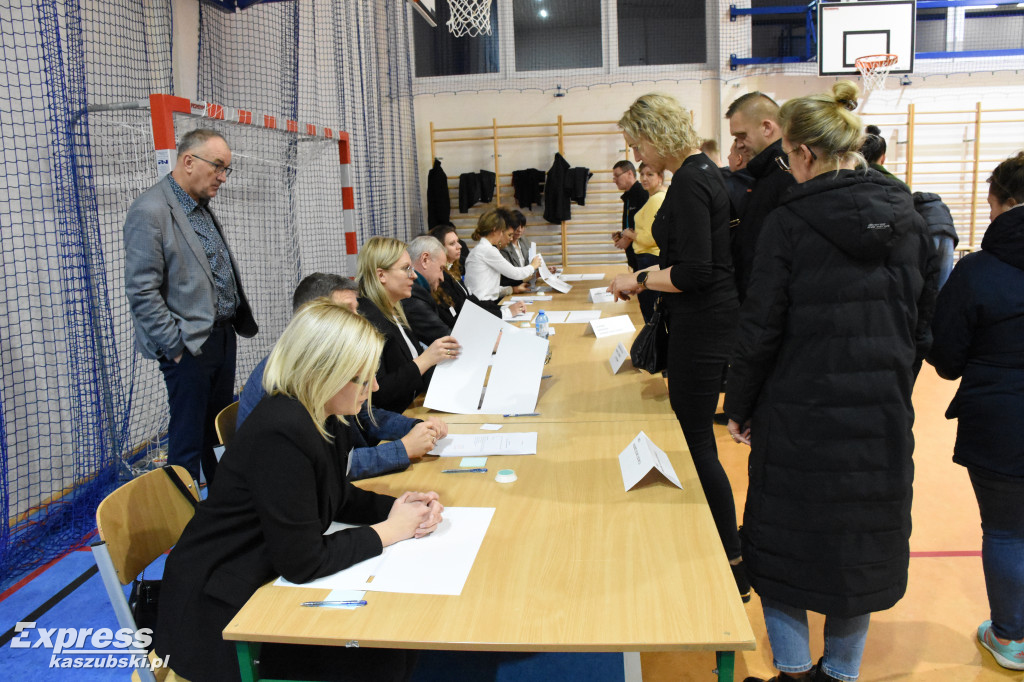 Pierwsze konsultacje społeczne ws. praw miejskich dla Sierakowic