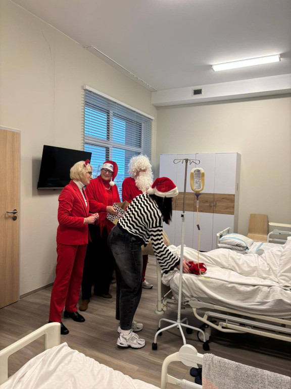 Świąteczna akcja Rady Seniorów i Młodzieżowej Rady Pow. Kartuskiego