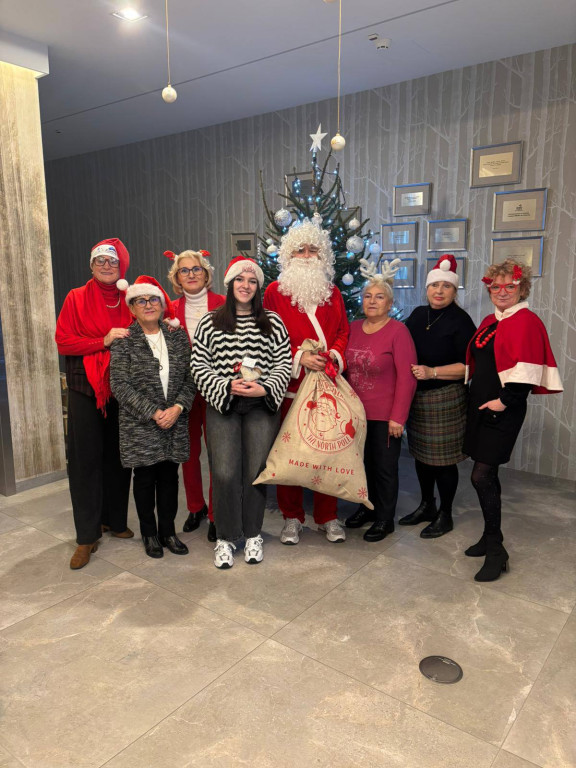 Świąteczna akcja Rady Seniorów i Młodzieżowej Rady Pow. Kartuskiego