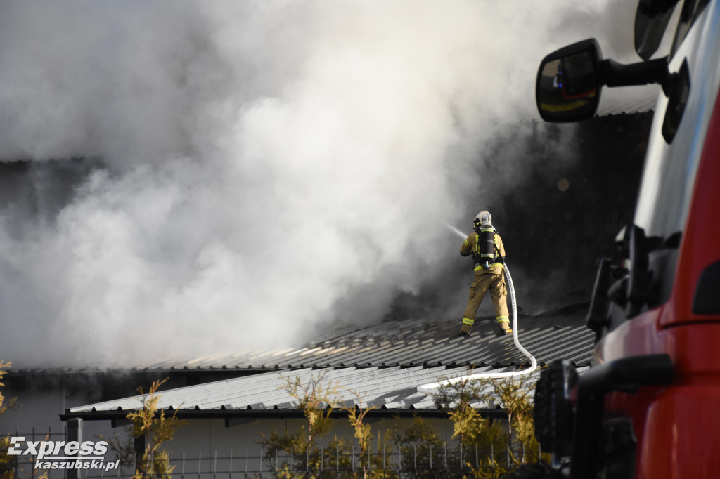 Pożar lakierni w Łapalicach