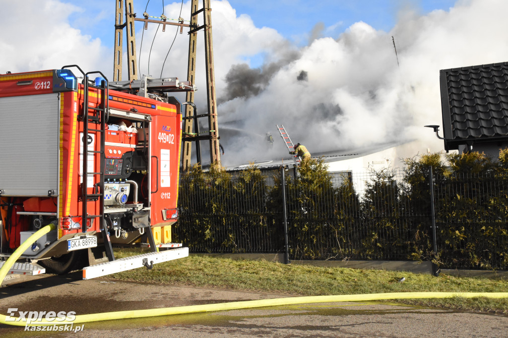 Pożar lakierni w Łapalicach
